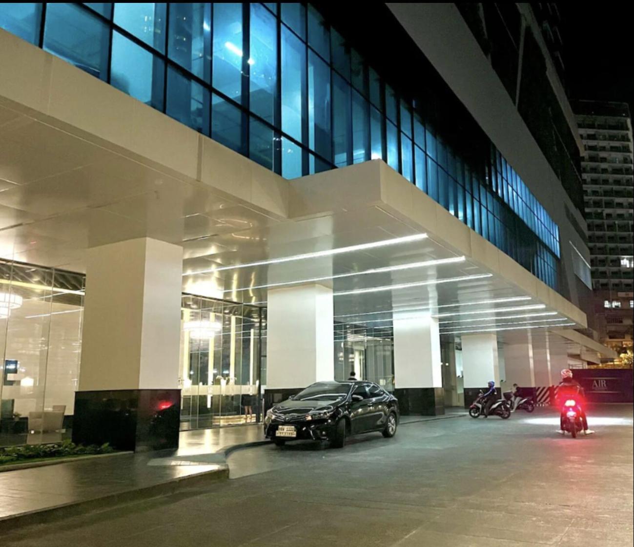 Awesome Value, Great Location * Manila